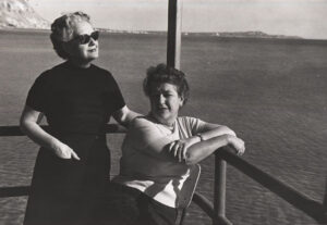 Amanda Junquera y Carmen Conde